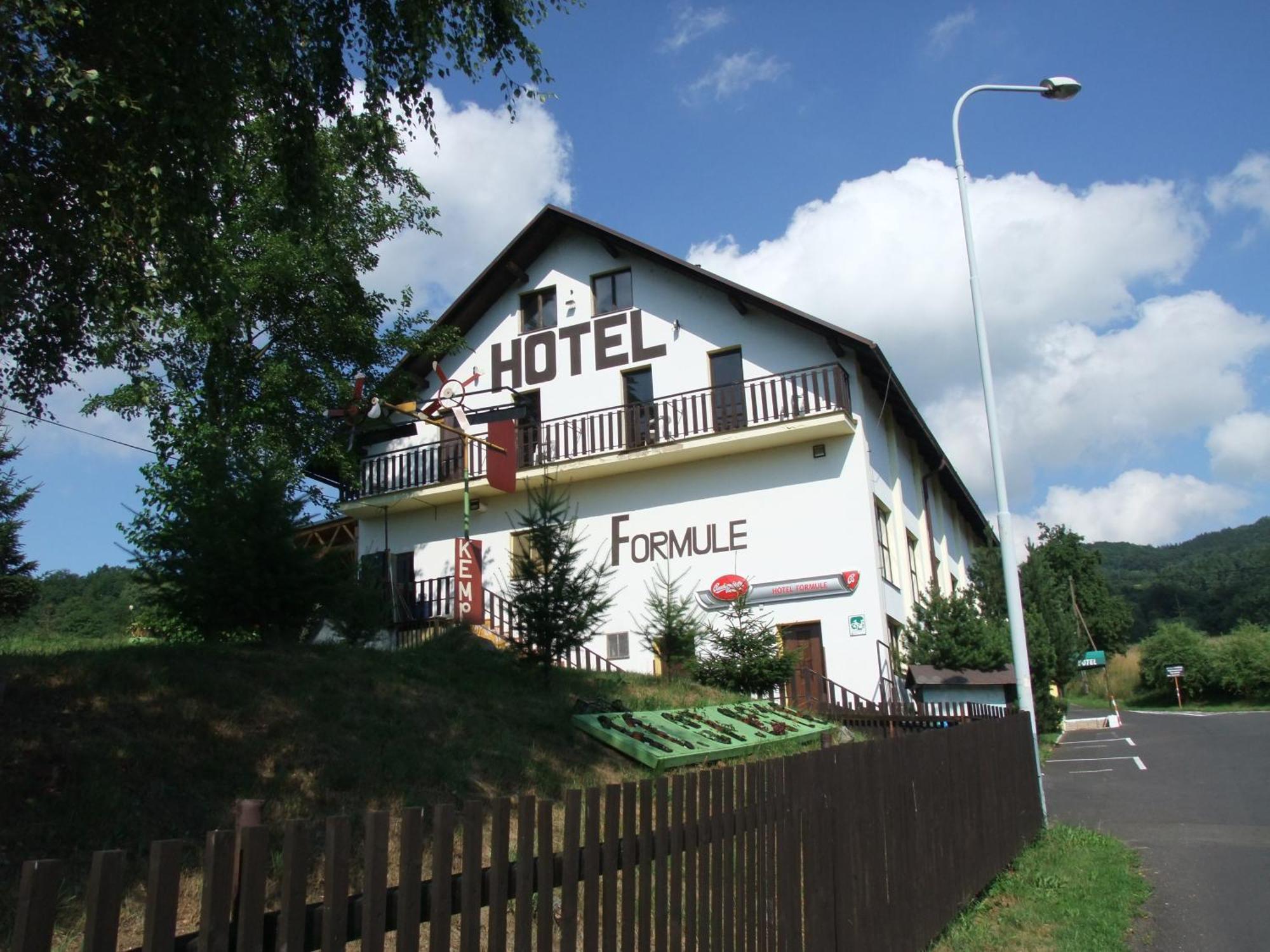 Hotel Formule Decin Ngoại thất bức ảnh