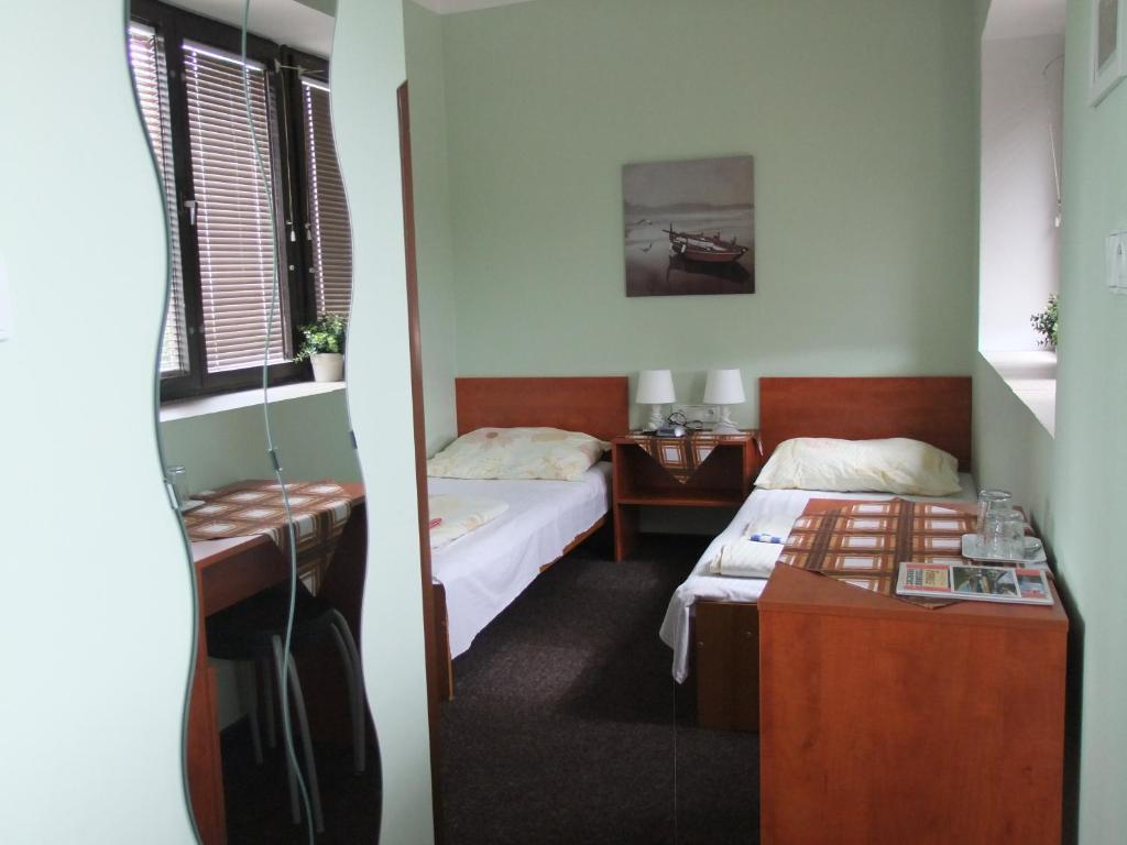Hotel Formule Decin Phòng bức ảnh